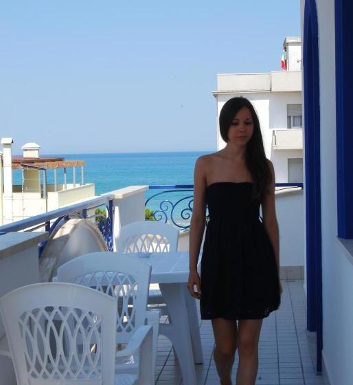 高级套房带海景, Residence Abruzzo Resort