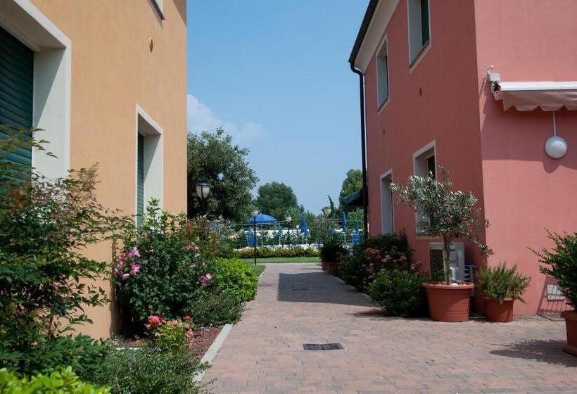 סטודיו סטנדרט עם מרפסת, Residence Borgomare