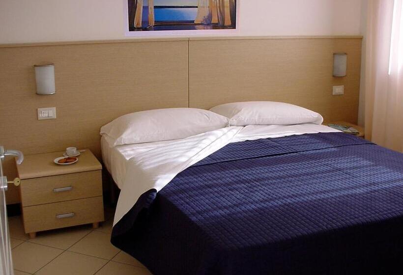 דירת חדר, Residence Borgomare