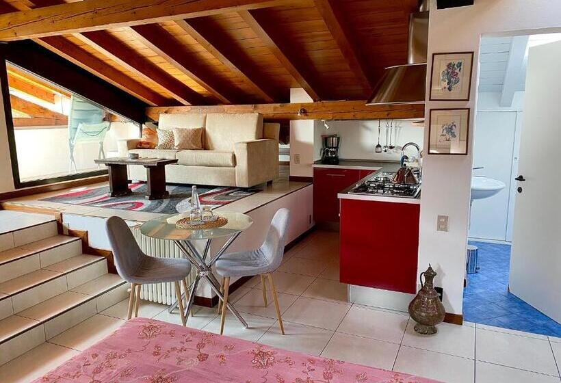 استودیوی استاندارد, Villa Costantina With Heated Pool