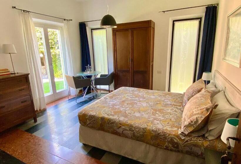 اتاق استاندارد با چشم‌انداز کوهستان, Villa Costantina With Heated Pool