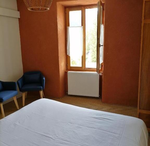 标准间, Auberge Buissonniere