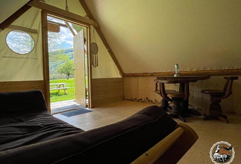 스탠다드 방갈로, Parc Animalier Du Hérisson