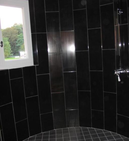 套房, Chateau De Jalesnes