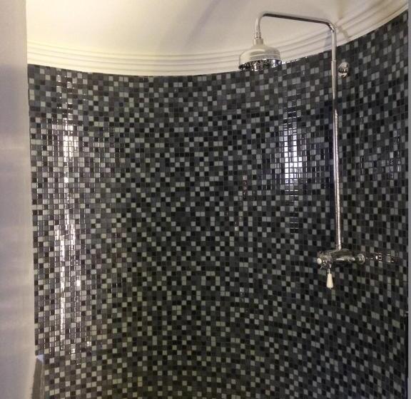 套房, Chateau De Jalesnes