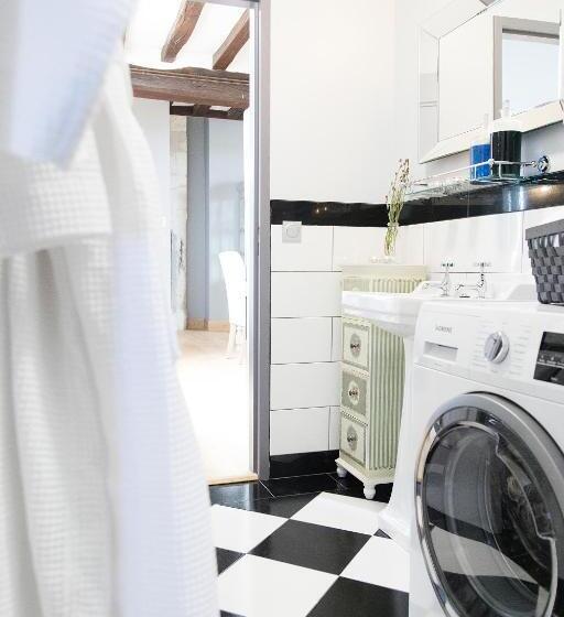 套房, Chateau De Jalesnes