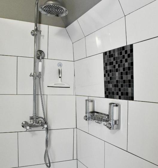 带3个卧室的套间, Chateau De Jalesnes