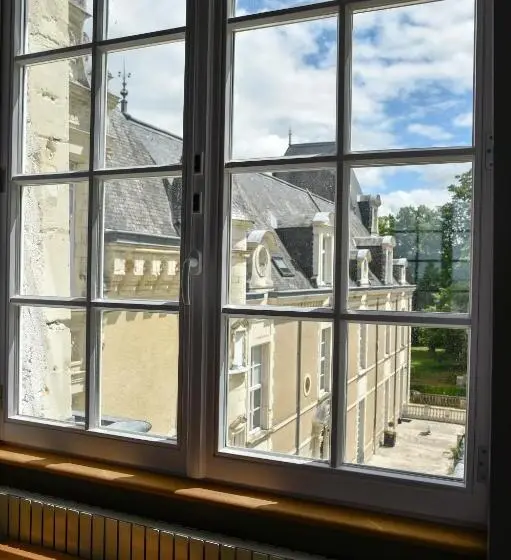 Standard-studio, Chateau De Jalesnes