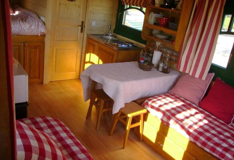 خانه 1 خوابه, La Grange De Campaulise   Camping à La Ferme   Hébergements   Mont Ventoux