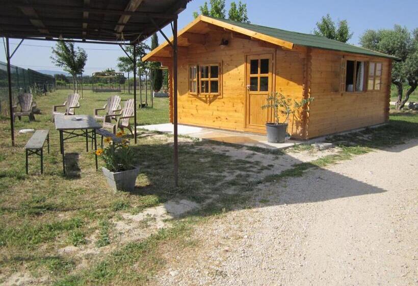کلبه ییلاقی, La Grange De Campaulise   Camping à La Ferme   Hébergements   Mont Ventoux