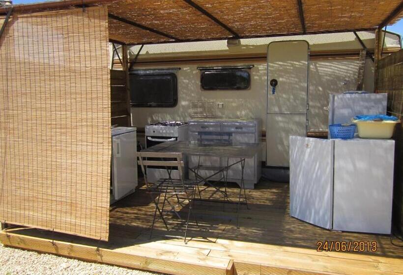 بانگلوی استاندارد, La Grange De Campaulise   Camping à La Ferme   Hébergements   Mont Ventoux