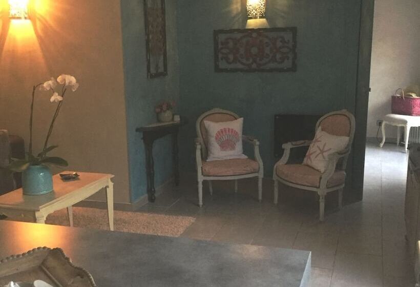 Family Suite, Mas De Provence En Riviera
