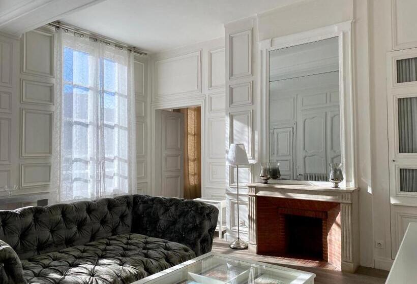 豪华套房, Particulier De Champrond