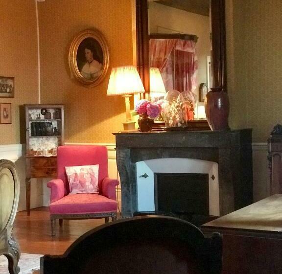 Номер Стандарт Вид на Горы, Chateau De Martigny