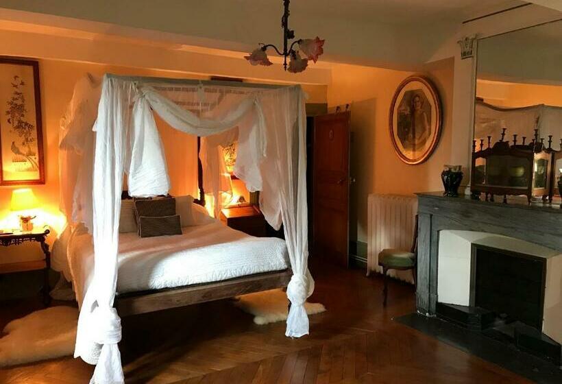 标准间, Chateau De Martigny