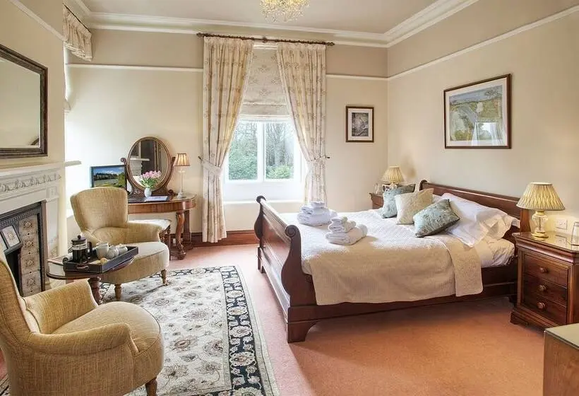 デラックスルーム, Fairfield House