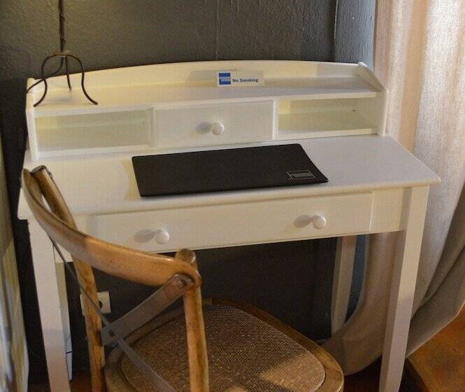 غرفة قياسية, La Chamberte