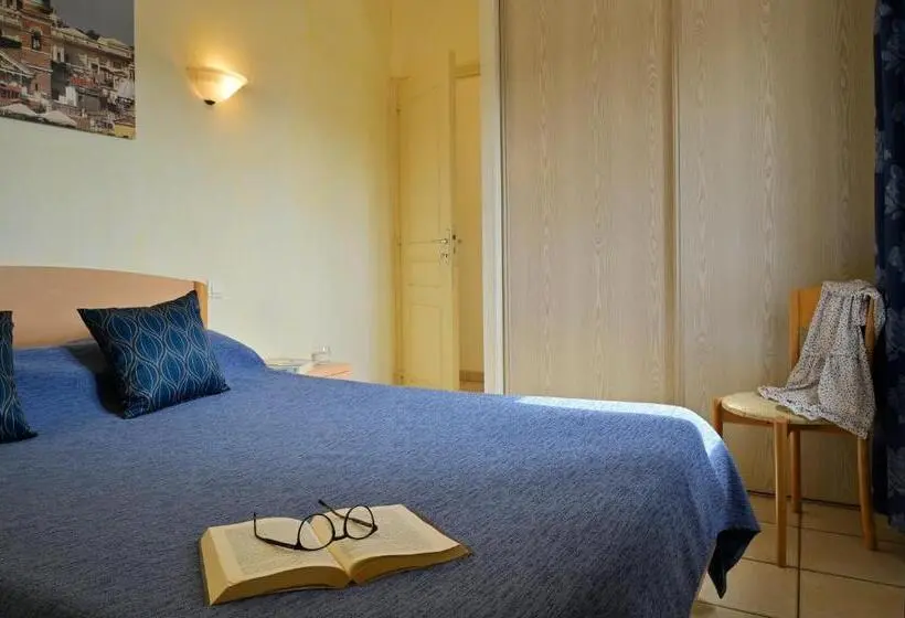 Huoneisto 2 Makuuhuonetta Merinäkymä, Résidence Villa Romana Avec Spa