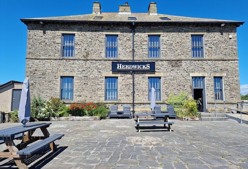 בית, 4 חדרי שינה, Herdwicks