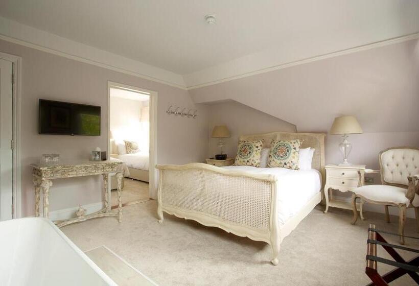 غرفة ديلوكس عائلية, The Northgate