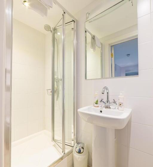 スタンダードルーム, George And Dragon