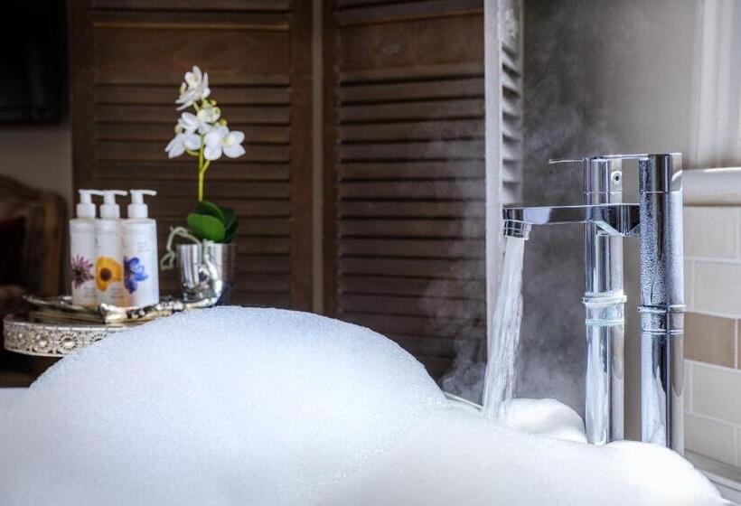 חדר דחוקס עם מיטת קינג, The Packhorse Inn