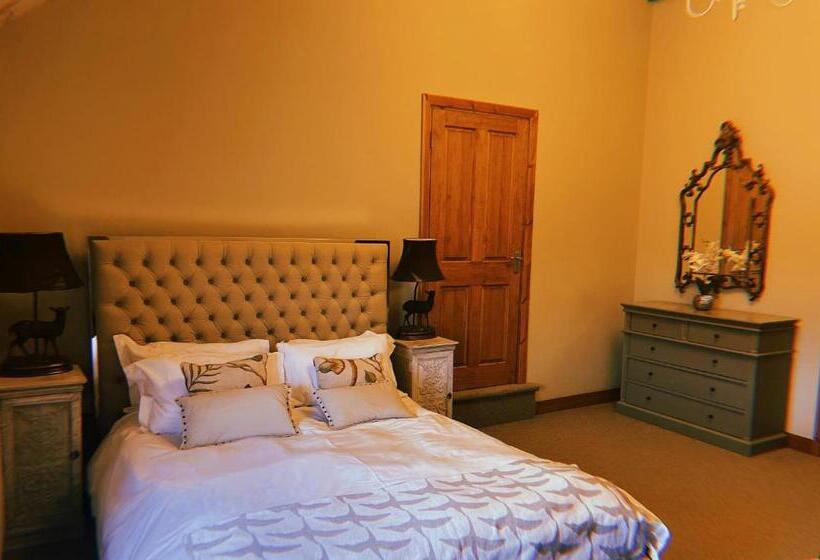 デラックスルーム, The Queens At Horton