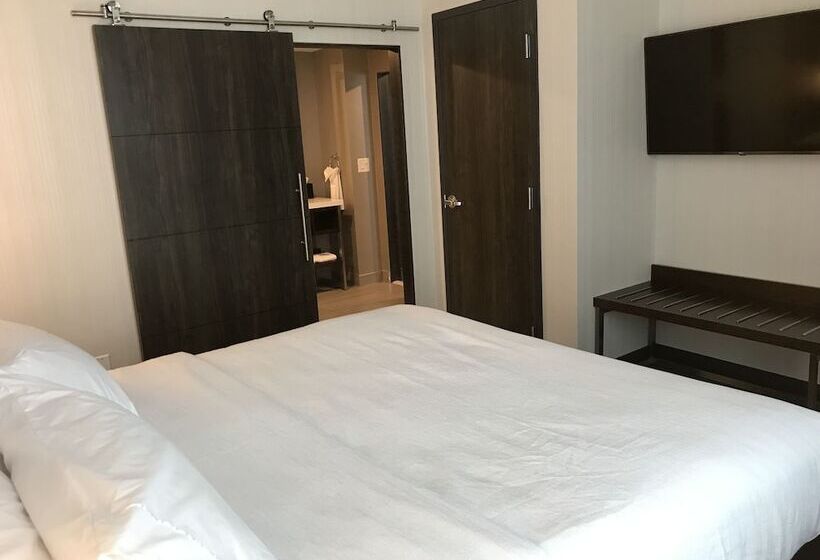 جناح, Embassy Suites By Hilton Plainfield Indianapolis Airport