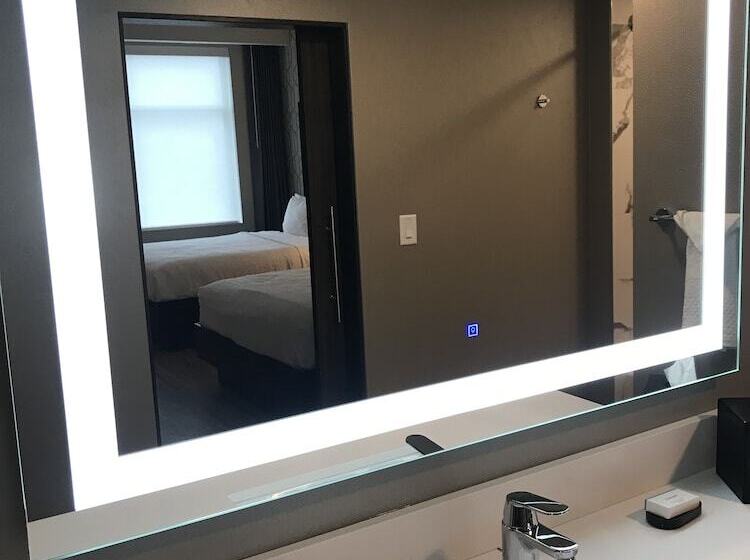 جناح, Embassy Suites By Hilton Plainfield Indianapolis Airport