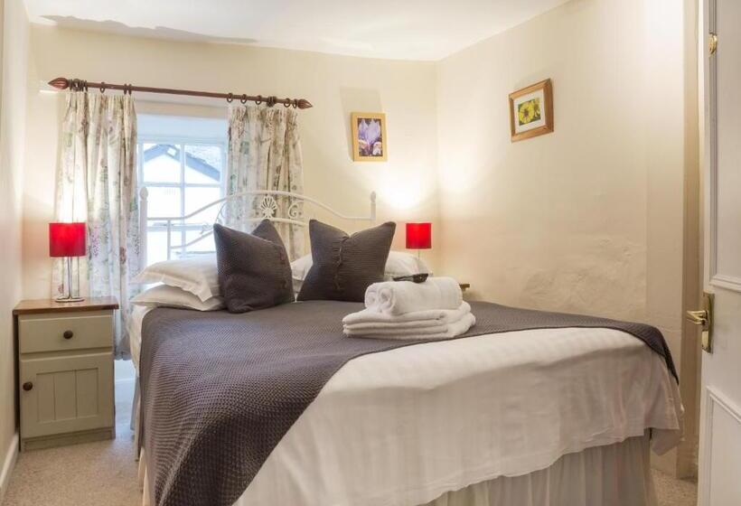 ベーシックルーム, The Cavendish Arms