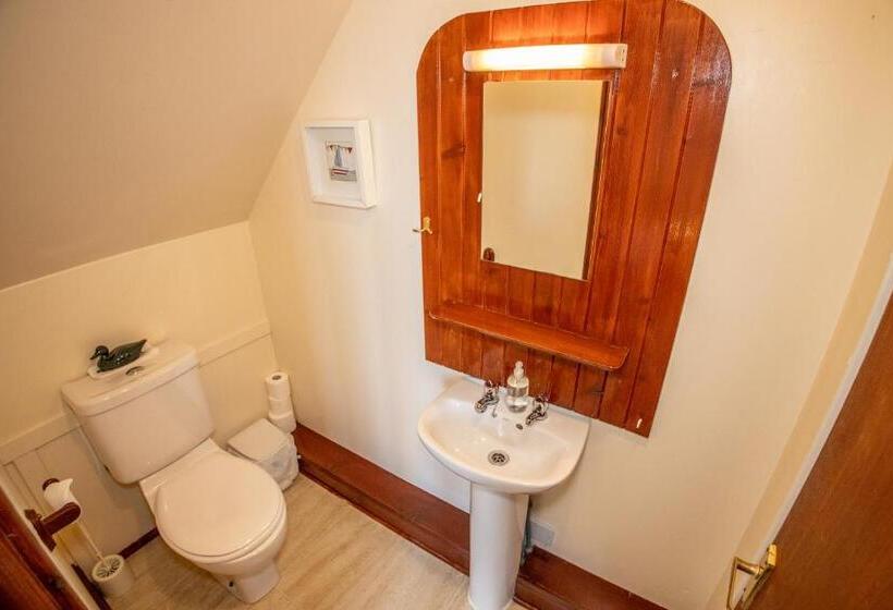 Семейный Номер, Arle Lodge