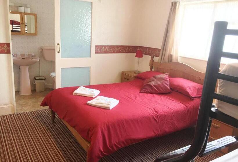 ファミリールーム, Chester Lodge