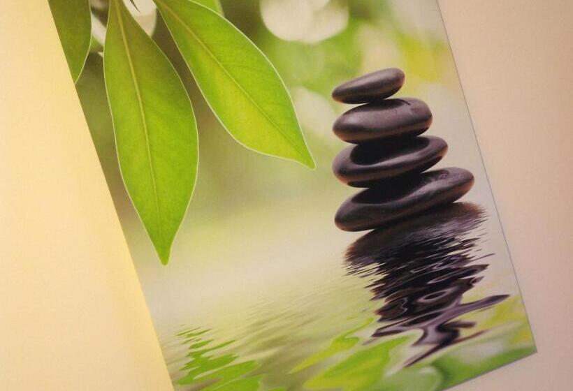 스탠다드 룸, Claydens