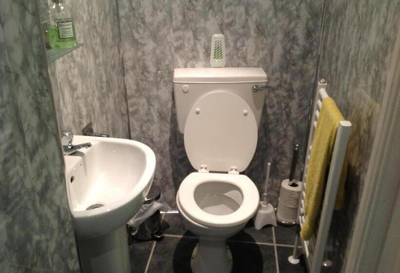 패밀리 룸, Claydens