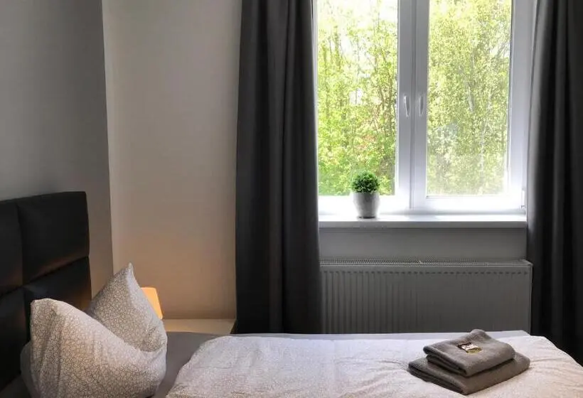 デラックスルーム, Die Schlafstube
