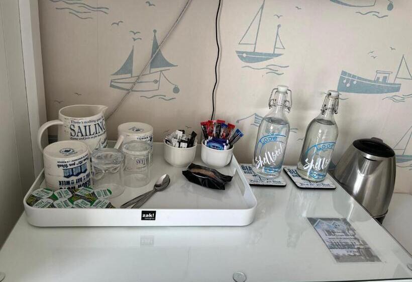 キングサイズベッドのスタンダードルーム, Shellseekers Guest House