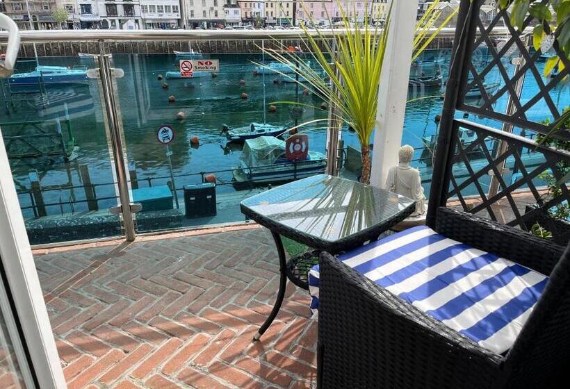 オーシャンビューデラックスルームバルコニー付き, Shellseekers Guest House