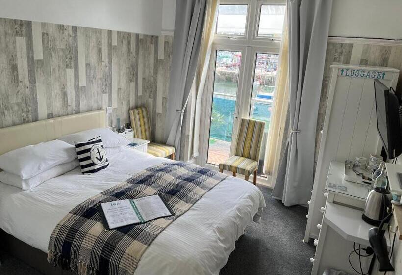 オーシャンビューデラックスルームバルコニー付き, Shellseekers Guest House