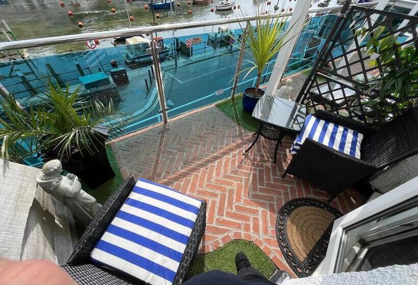 オーシャンビューデラックスルームバルコニー付き, Shellseekers Guest House