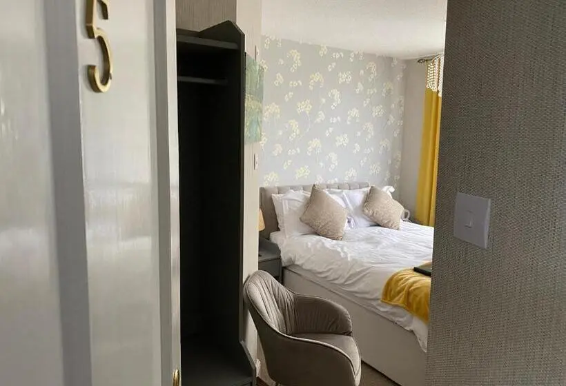 シングルデラックスルーム, Sinai House