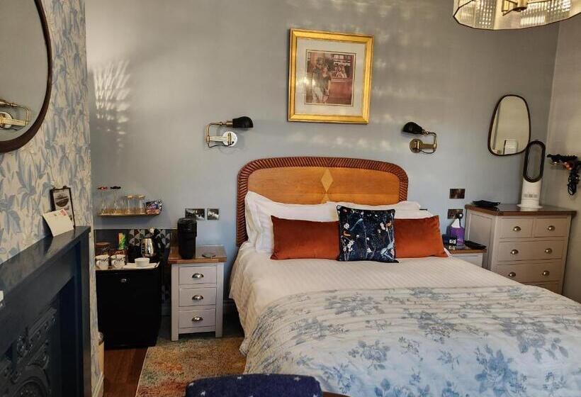 Классический Номер, The Broadwater Guest House