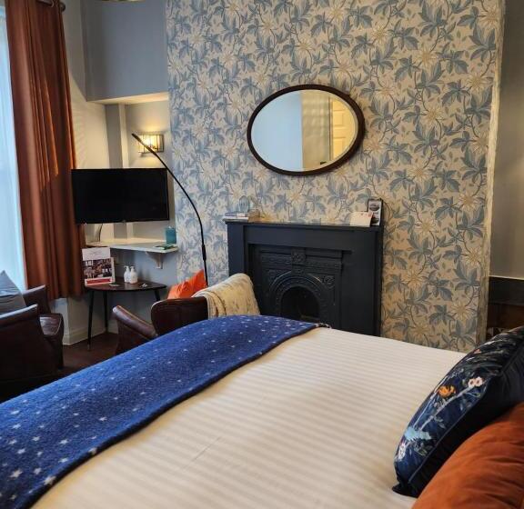 חדר קלאסי, The Broadwater Guest House