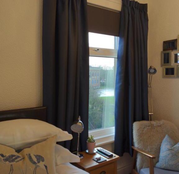 חדר יחיד קלאסי, The Broadwater Guest House