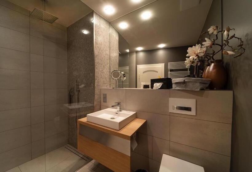 1ベッドルームペントハウスアパート, Carl.22 City Appartements