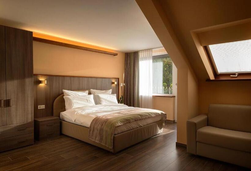 דירת שלושה חדרים, Casa Da Vito