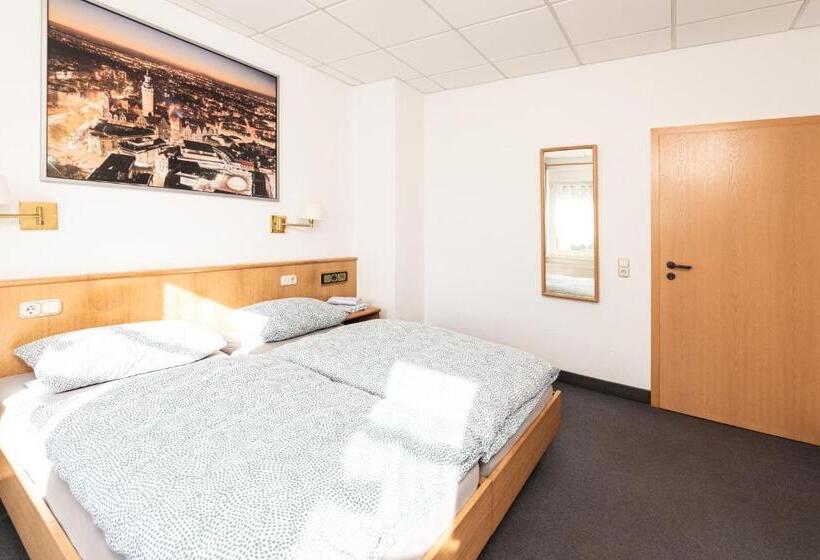 اتاق استاندارد, Pension Greiser