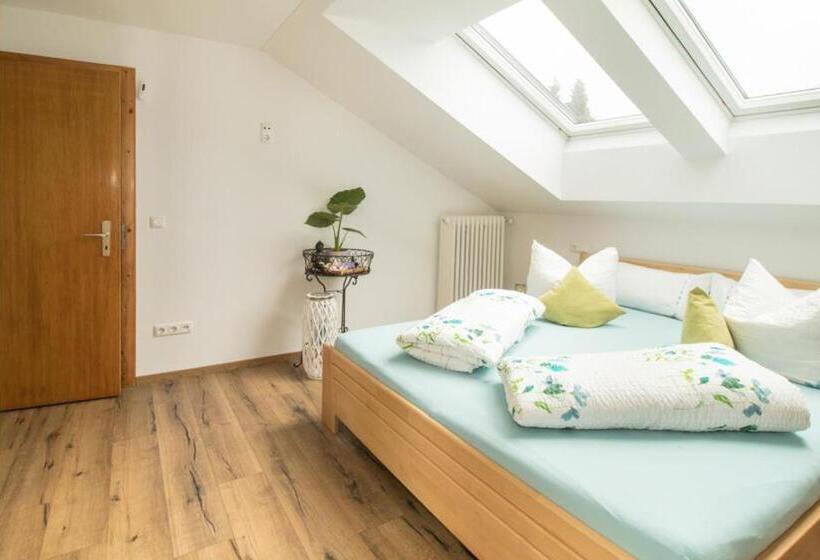 شقة غرفة واحدة مطلة على الحديقة, Auf M Reifnhof