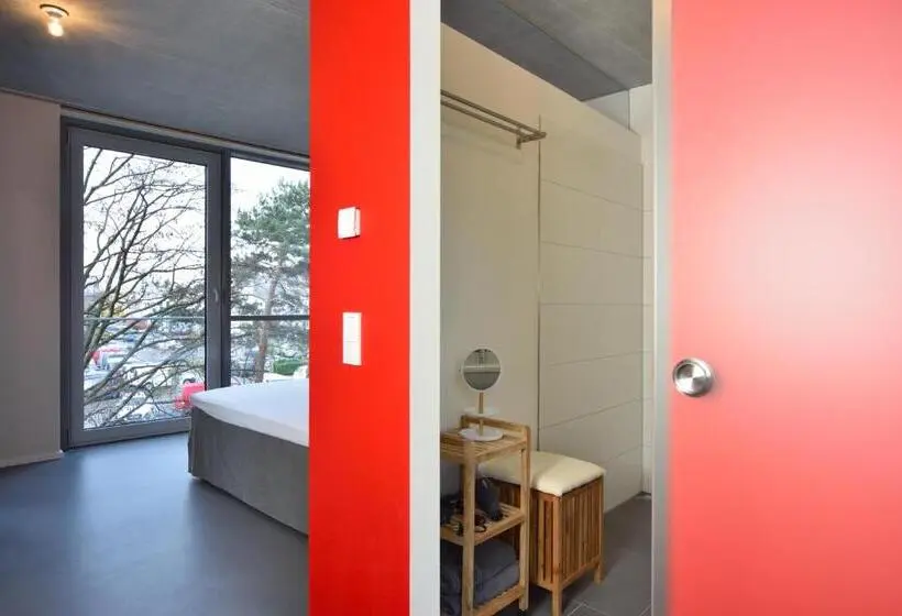 庭の見える１ベッドルームアパートメント, Loft Apartments