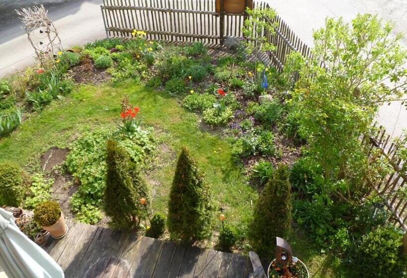 Номер Стандарт с Балконом, Haus Lissi