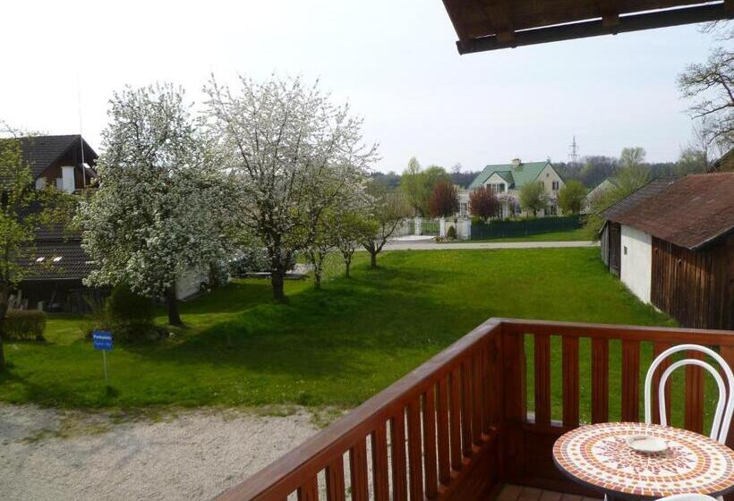 Номер Стандарт с Балконом, Haus Lissi